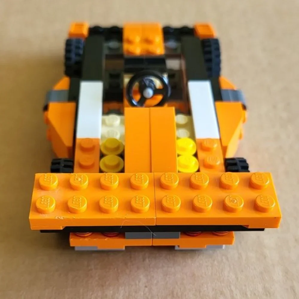 LEGO Creator‎ 3-1 Sunset Speeder 100 Complete with Manual 31017 No Box